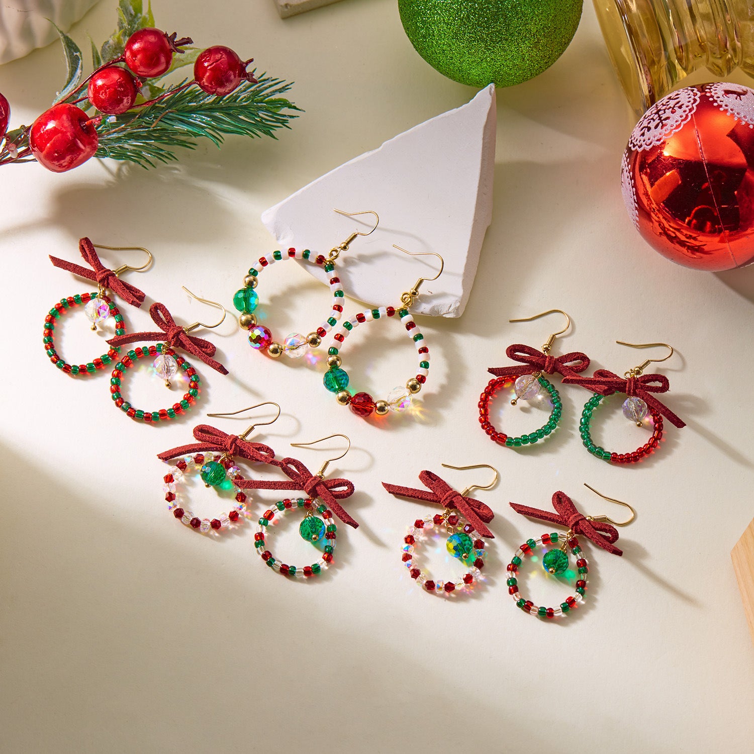 Wholesale Christmas Bow Rice Bead White Crystal Garland Earrings